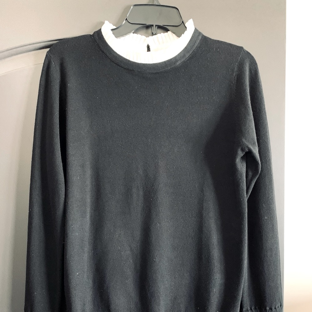 Vila Milano Ruffle sweater size medium
